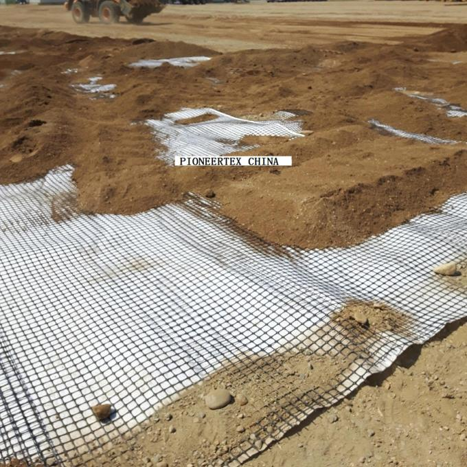 Geotêxtil composto do perfurador biaxial plástico da agulha dos PP Geogrid 1