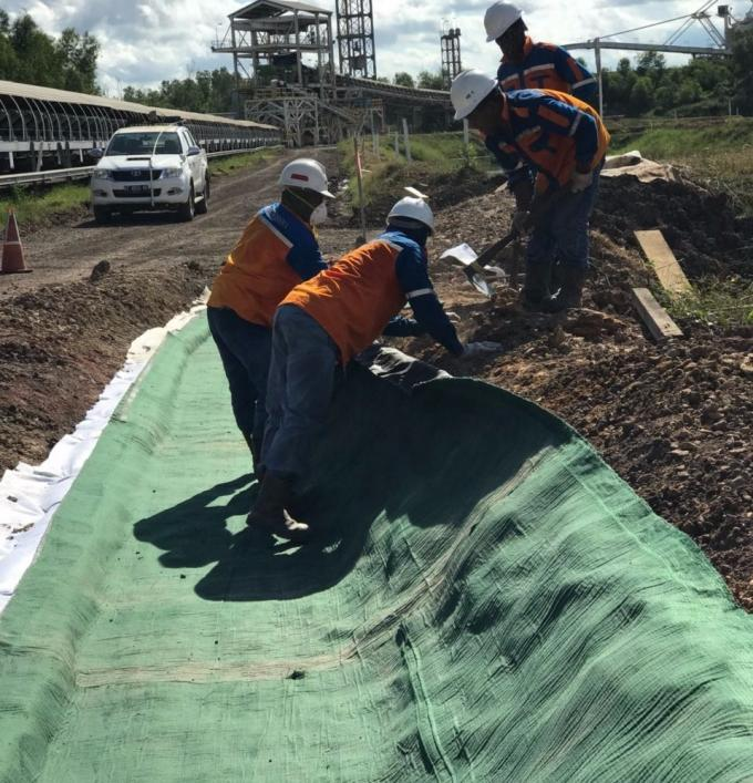 Pano de tapete de concreto flexível na cor verde para revestimento de valas com espessura de 5 mm a 13 mm 5